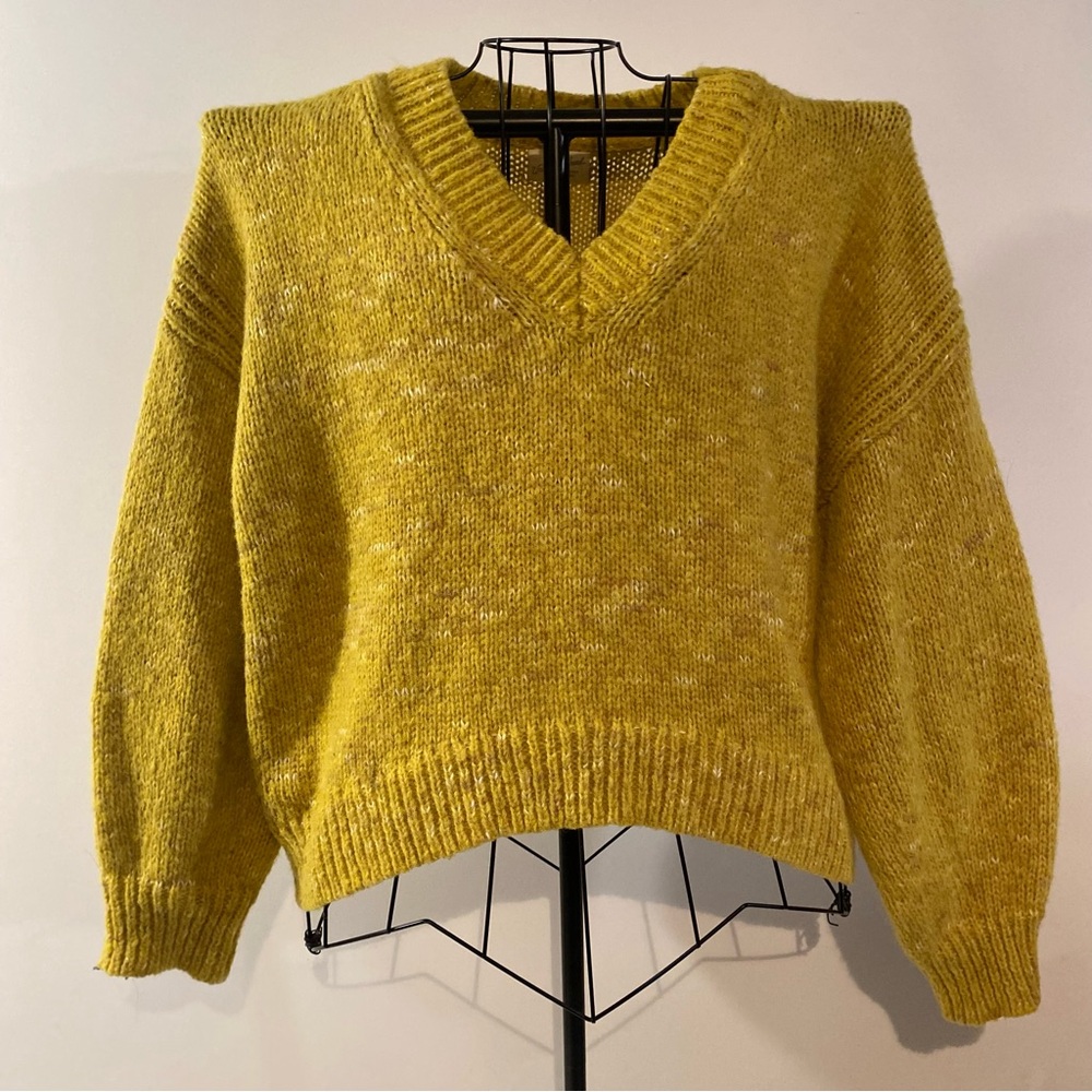 Universal Threads Yellow Knit Cropped V Neck Sweater Size XXL